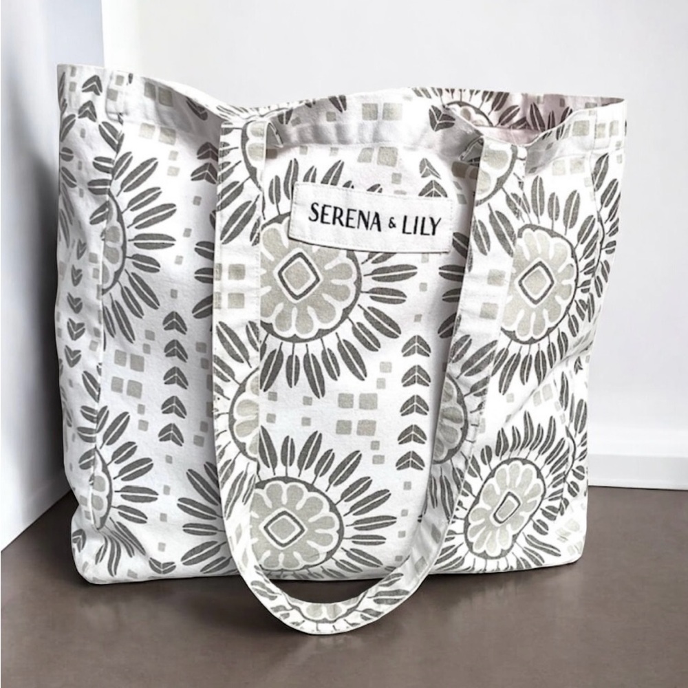 Serena & Lily Tote EUC Beach Bag Vacation Swim Market